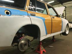 The original Safari Gold paint was reapplied, but with metal flake and a clear coat top